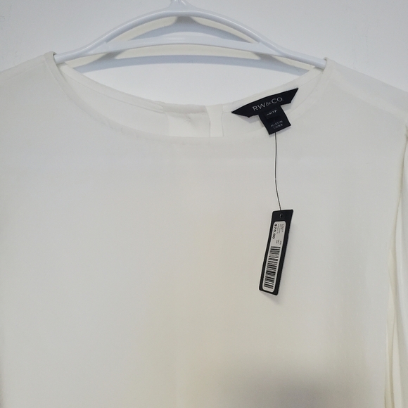 NWT RW&Co. White Ruffled Wide Sleeve Blouse - Picture 2 of 5